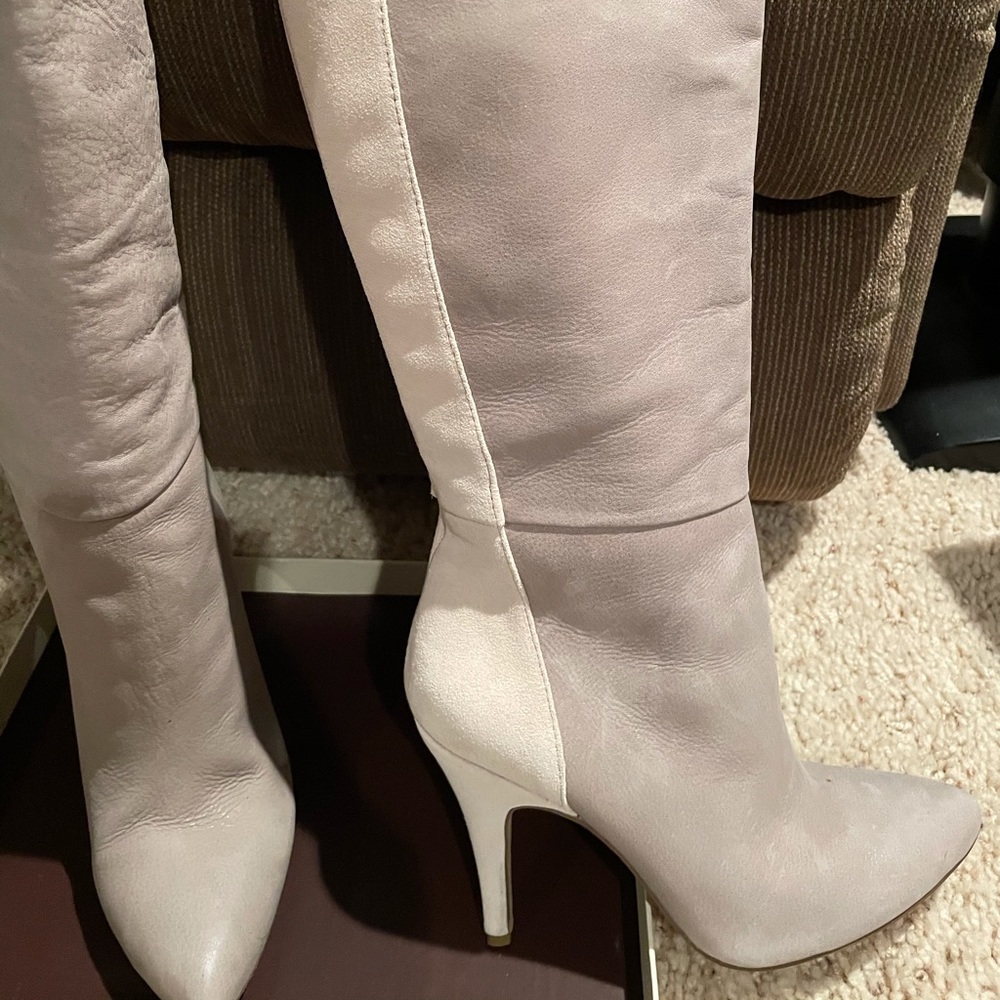 Jessica Simpson two tone grey/cream leather boot